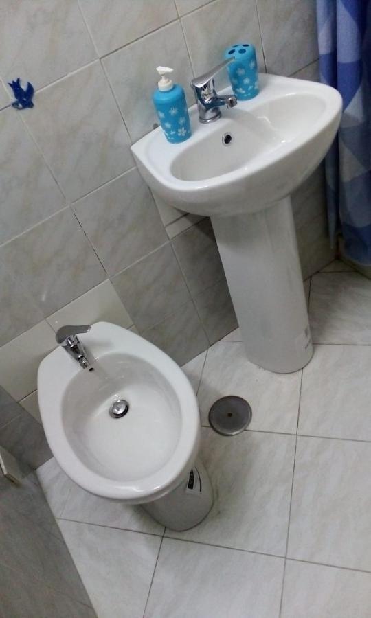 Domus Adriana Apartment Наполи Екстериор снимка